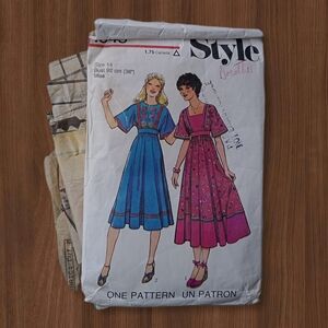 70s High Waisted Boho Dress in Two Lengths 14 Bust 36" (92 cm) 1943-F Vintage